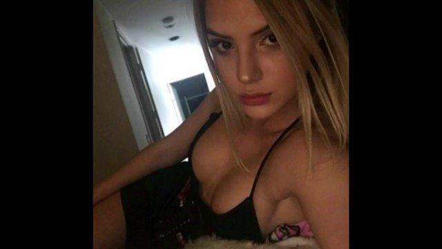 Youtuber Alissa Violet Flashes Ass 4K Porn Videos