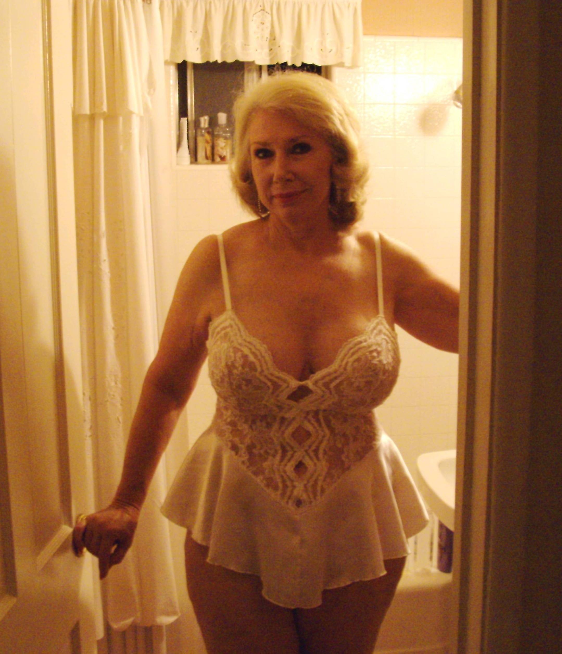 Mom In Law Undressed