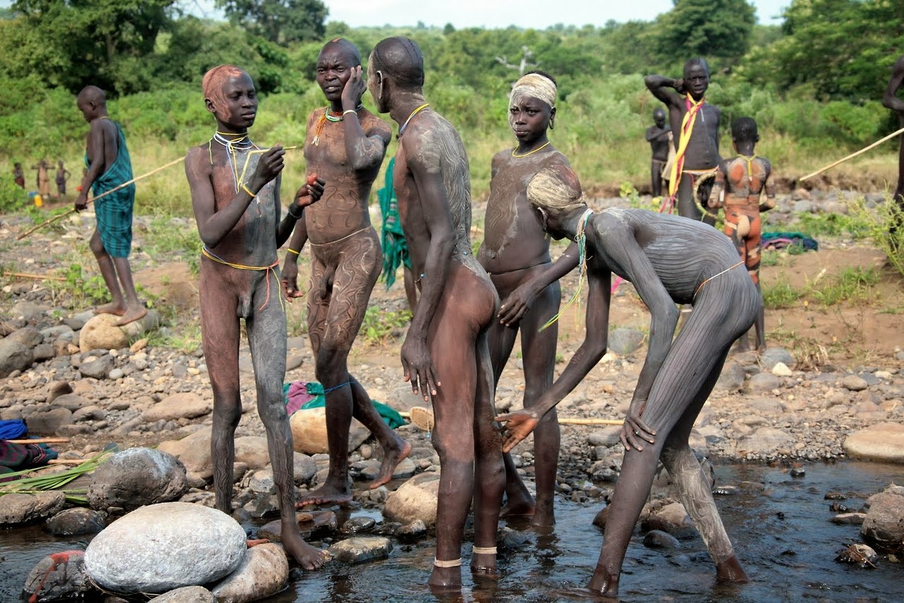 African Tribal Nude Pic.