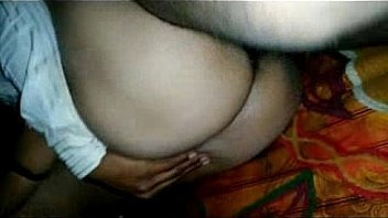 asian big boobs bitch finger her fat pussy to squirt.